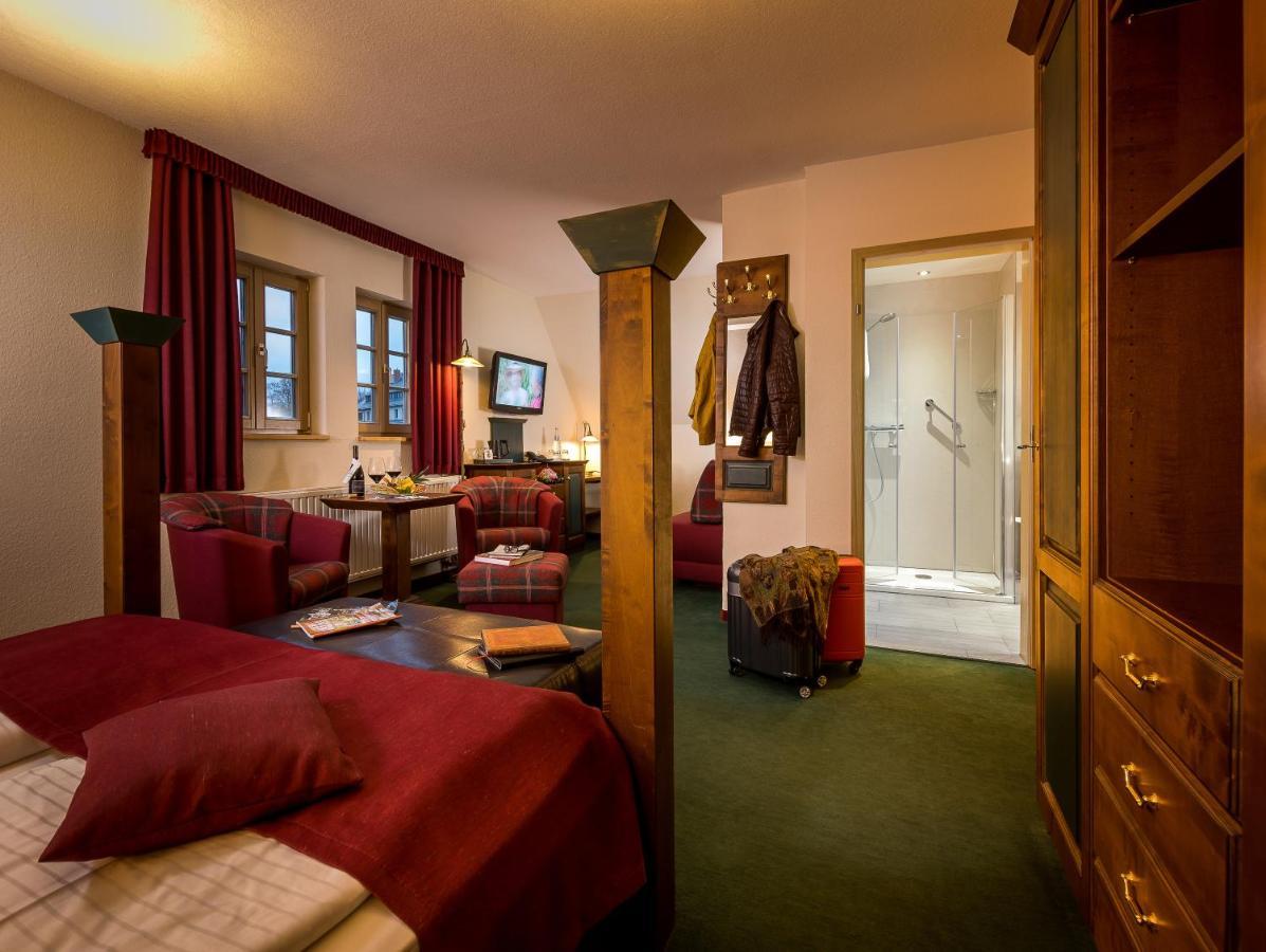 Hotel Saigerhuette Ольбернхау Экстерьер фото